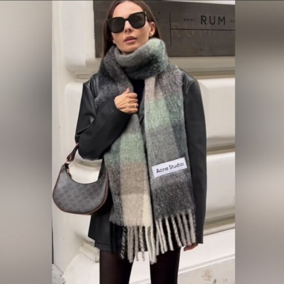 Acne studios scarf - Picture 1 of 3
